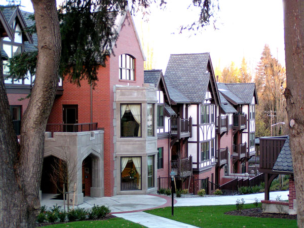 Moving to a Retirement Community Tacoma