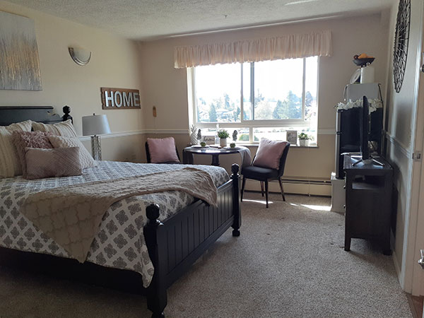 Featured Apartment of the Month ~ Lillian Pratt Assisted Living #310