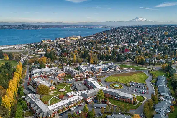 Mobing into a senior living community during a pandemic