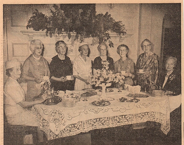 1963 newspaper article